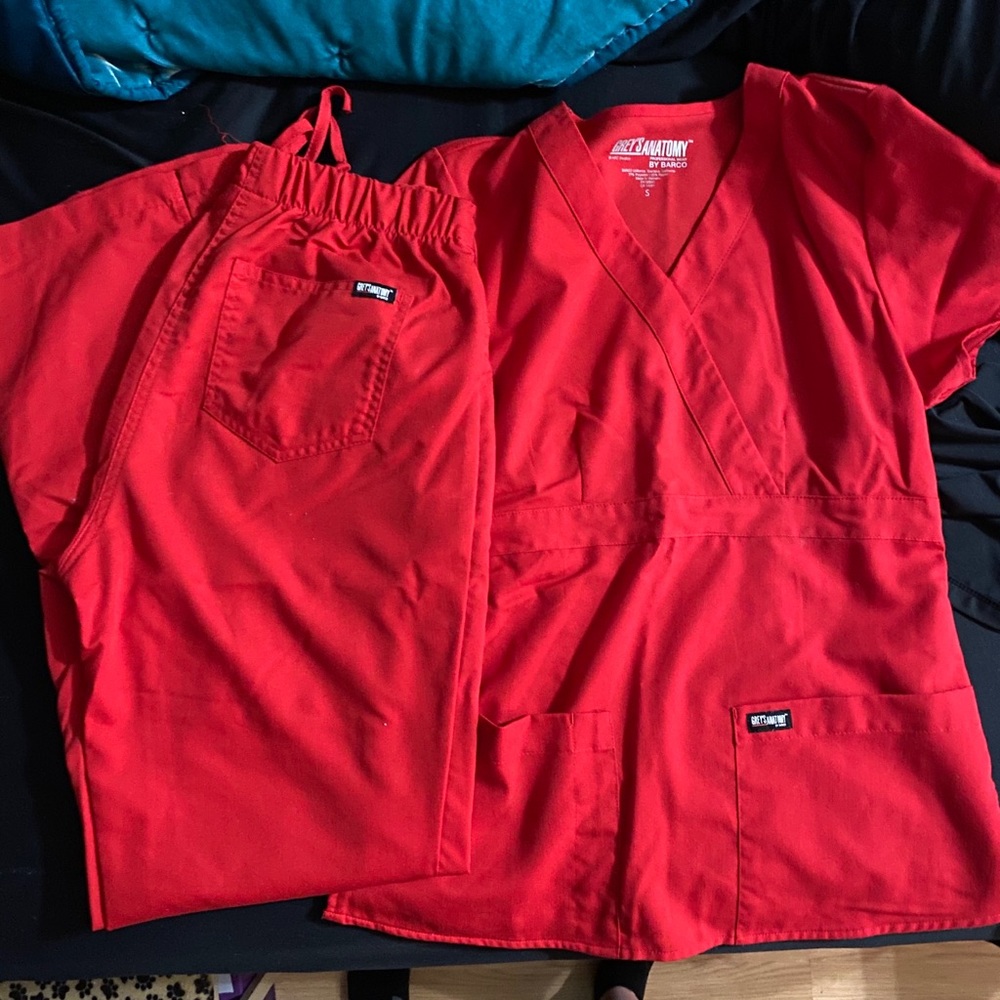 Greys Anatomy Scrub Set